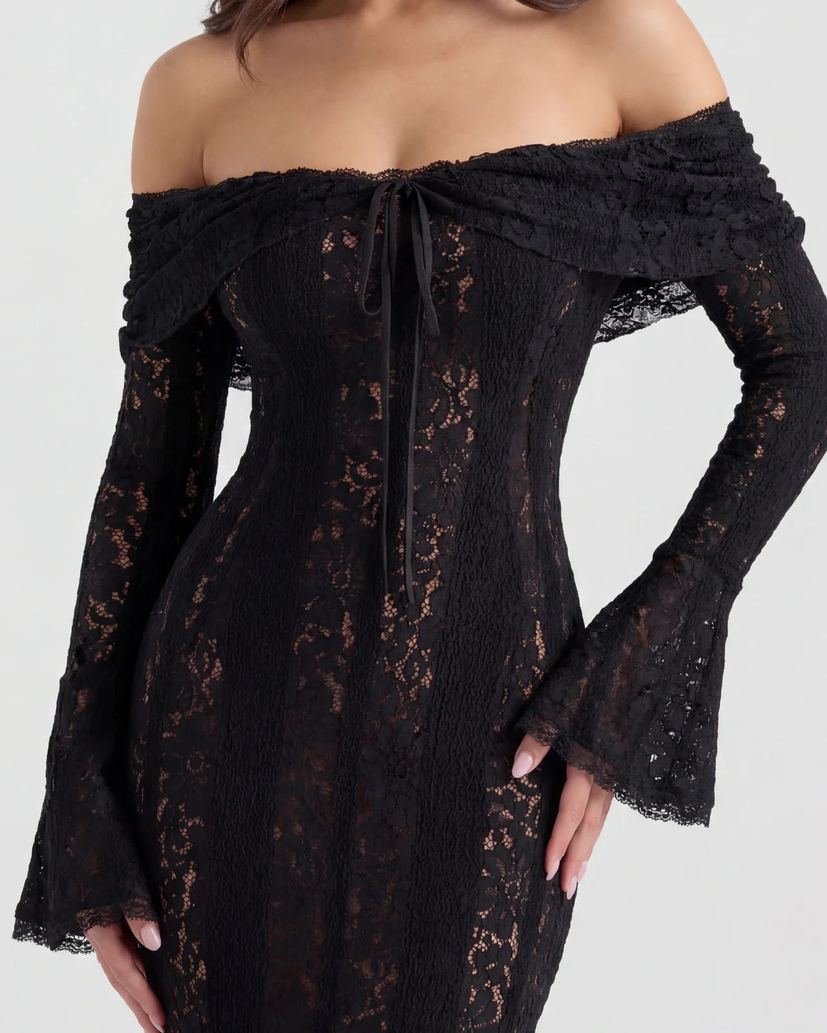 DONATELLA | LONG WHITE OFF-SHOULDER LACE DRESS