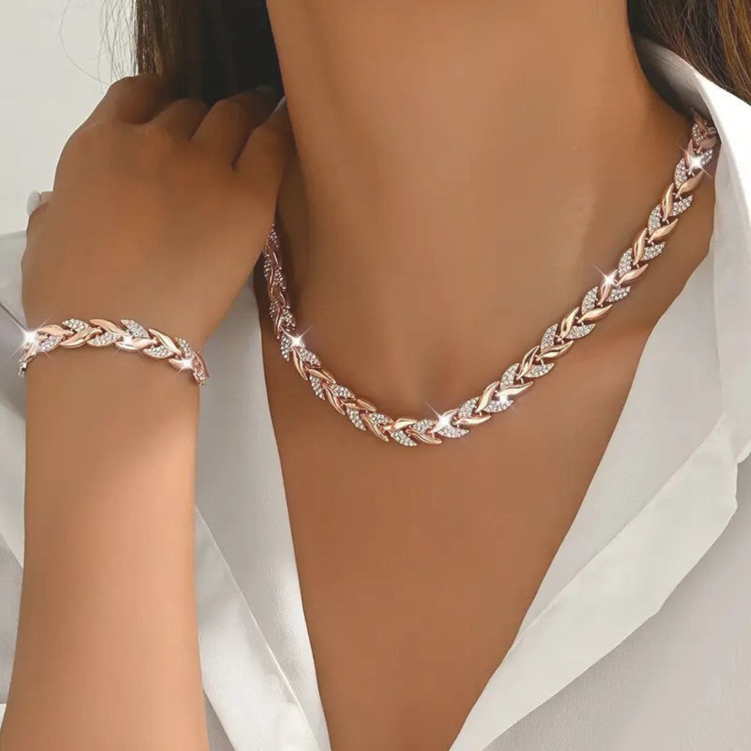 RENATA | LUXURY LEAF NECKLACE AND BRACELET SET