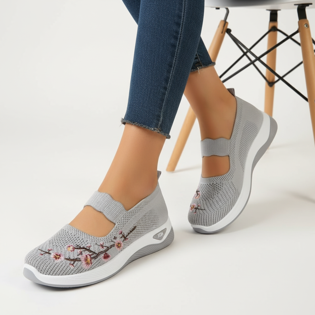 LORENA | NON-SLIP ORTHOPAEDIC SHOES WITH INSOLES