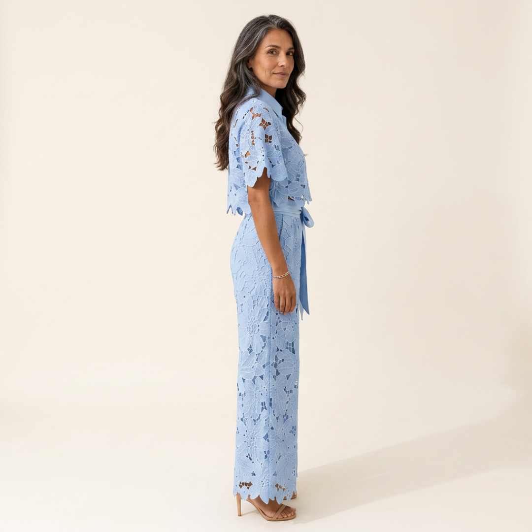MELISA | ELEGANT TWO-PIECE SUIT WITH FLORAL PRINT