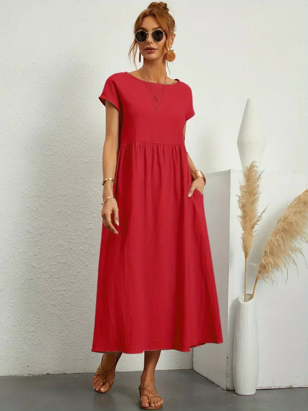 EVELINA | TIMELESS MIDI DRESS