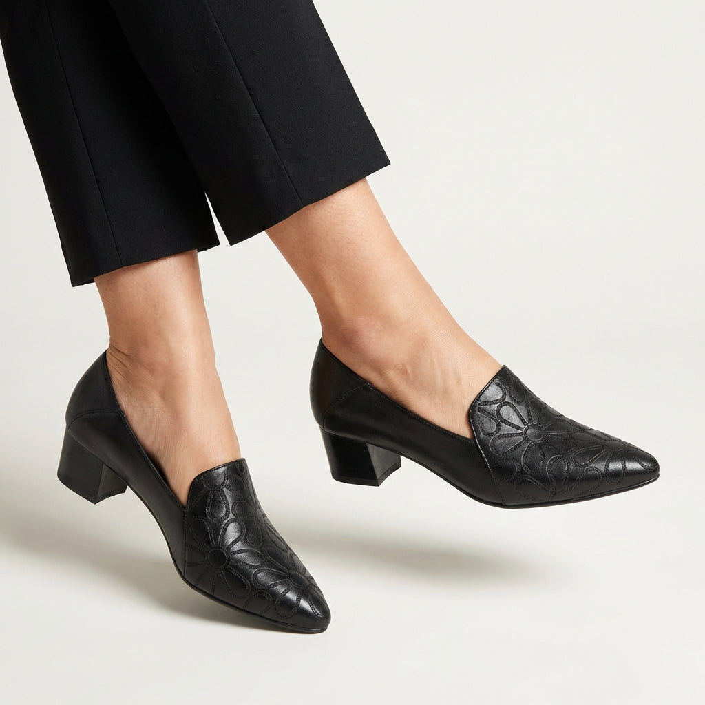 CATERINA | EMBROIDERED LEATHER PUMPS