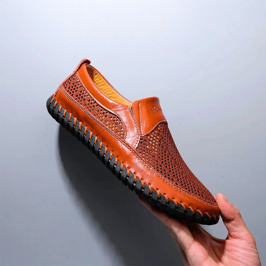 GAURINO | BREATHABLE SLIP-ON SHOES