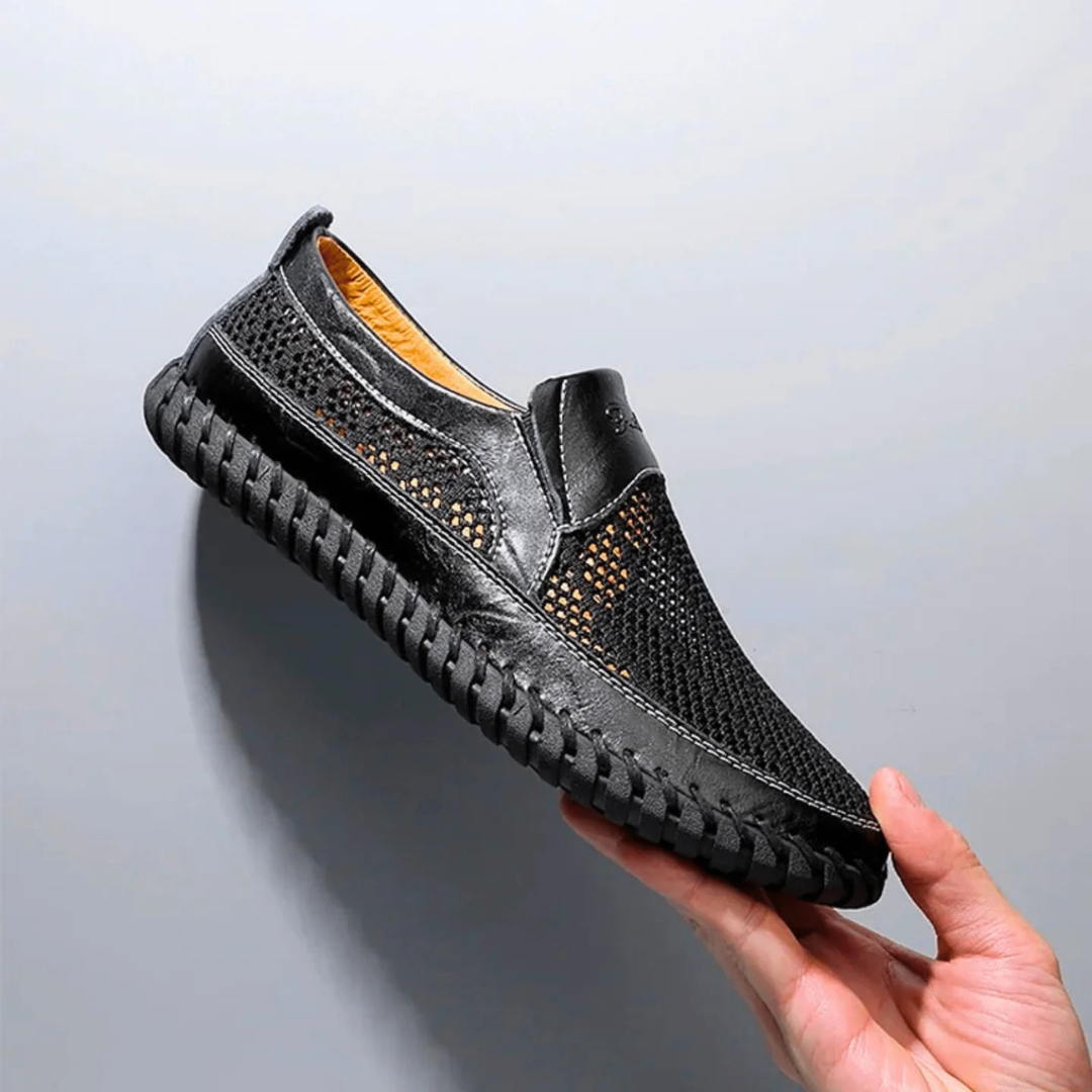 GAURINO | BREATHABLE SLIP-ON SHOES