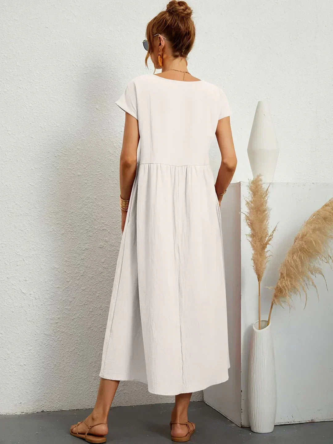 EVELINA | TIMELESS MIDI DRESS