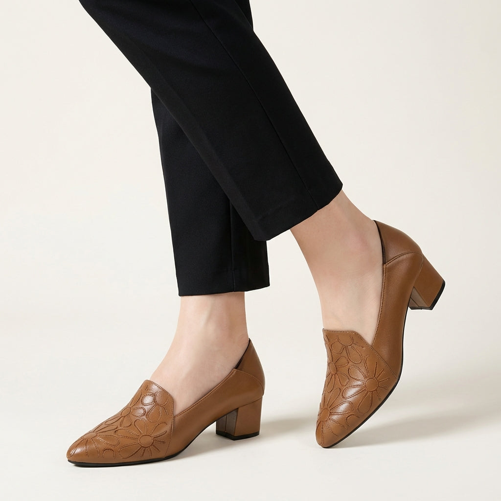 CATERINA | EMBROIDERED LEATHER PUMPS